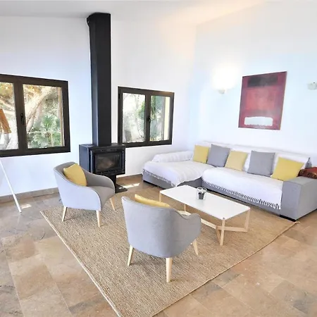 Mit Privatpool Fuer 6 Personen Ca 500 Qm In Cala Mesquida, Mallorca Nordostkueste Von Mallorca